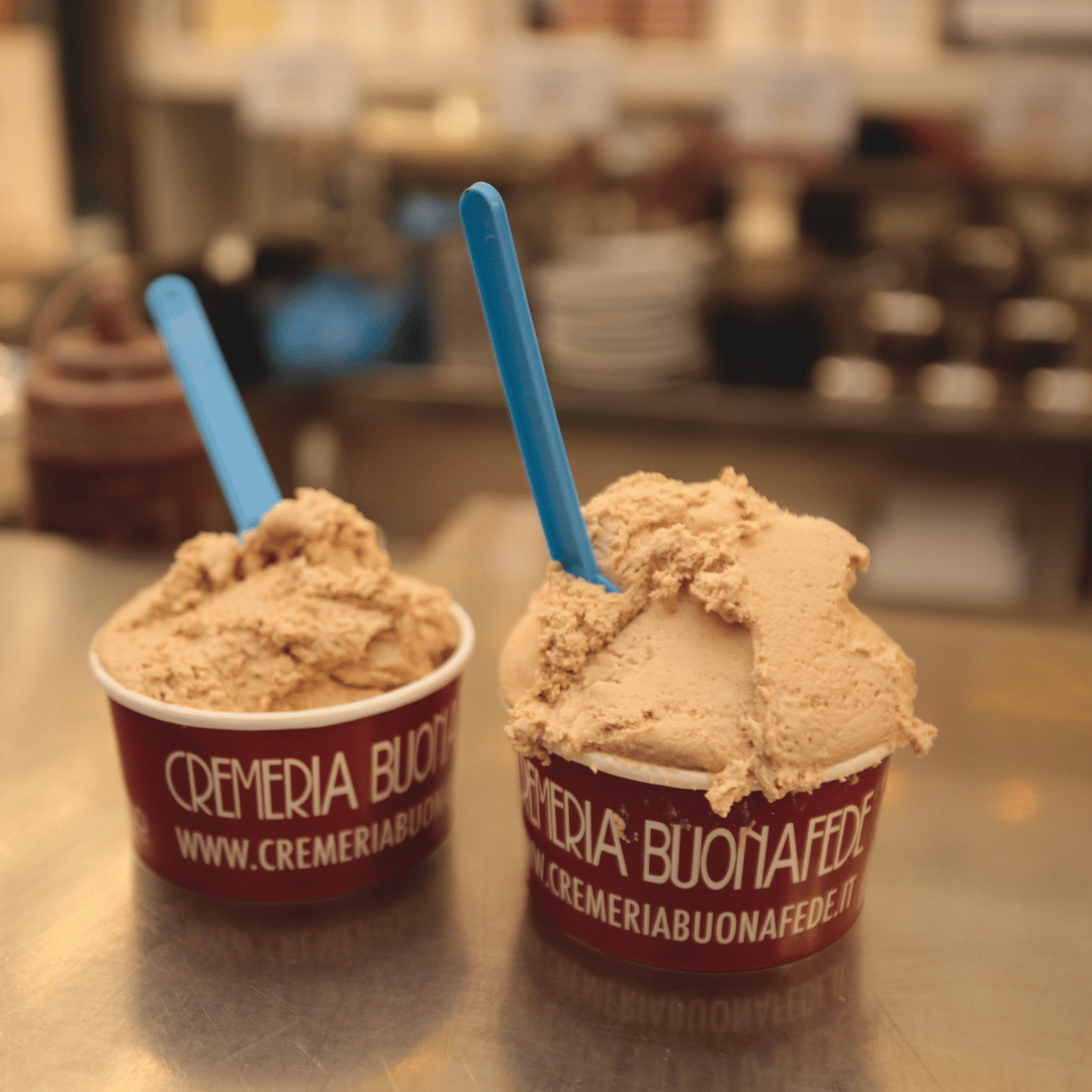 Guided Food Tour with Wine Tastings in Genoa