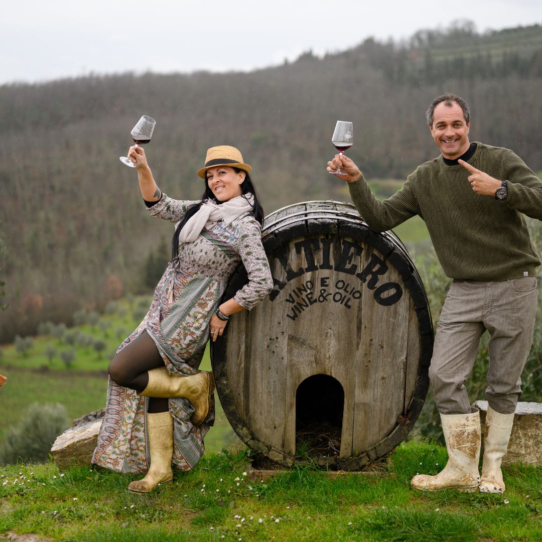 Tour della cantina Chianti con degustazione di vino e cibo vicino a Firenze