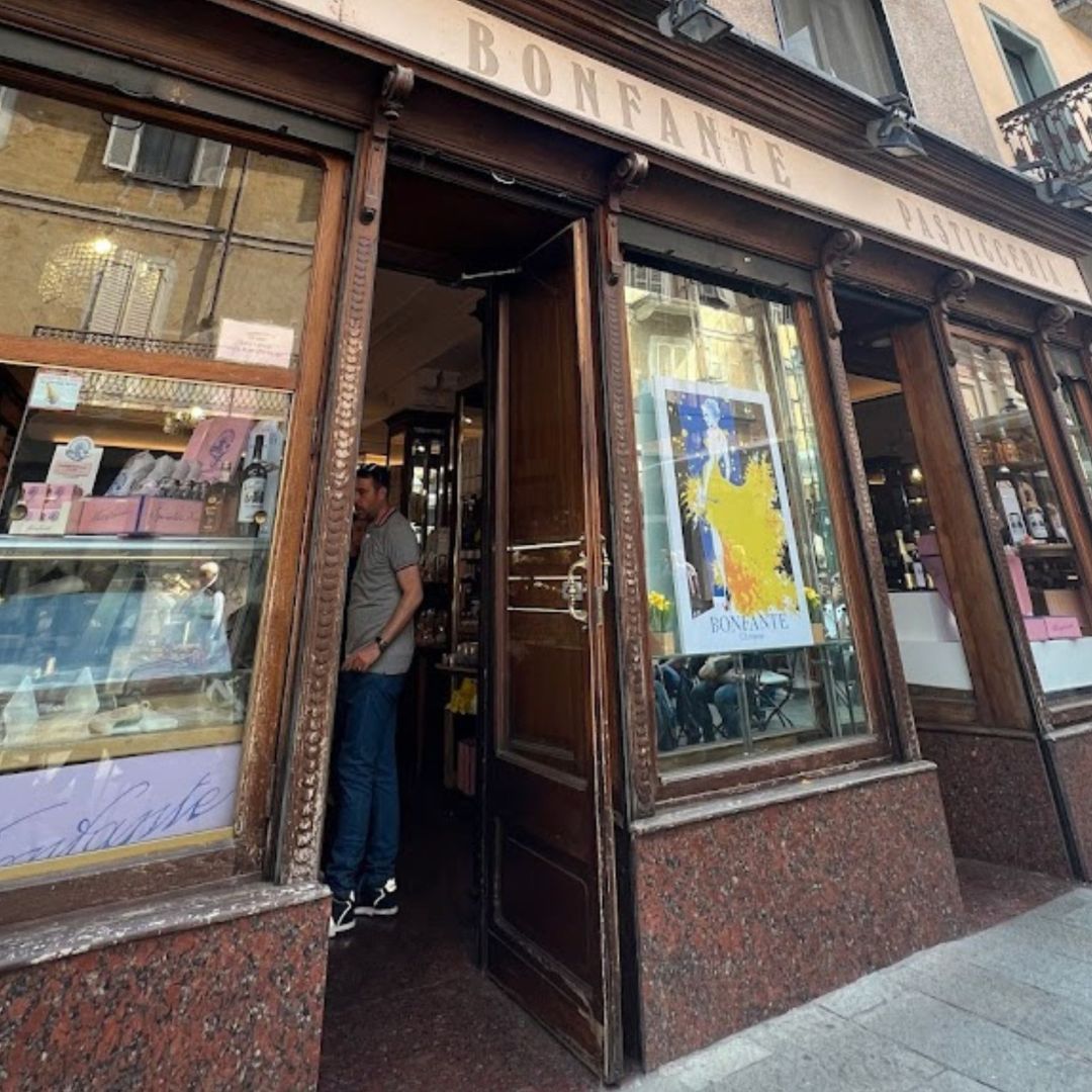 Famous Patisserie Visit and Tasting near Turin