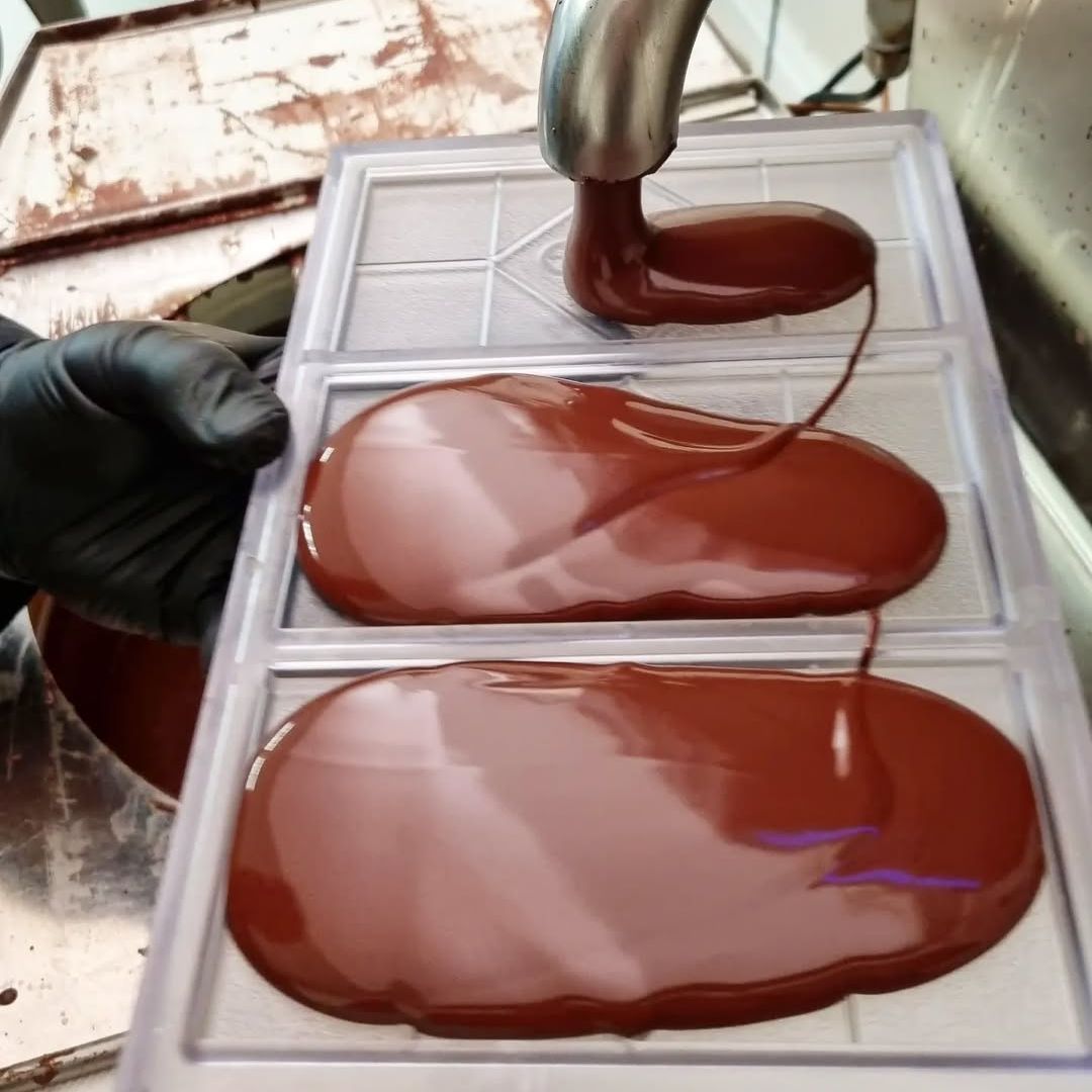 Chocolate Factory Guided Tour with Tasting near Lucca
