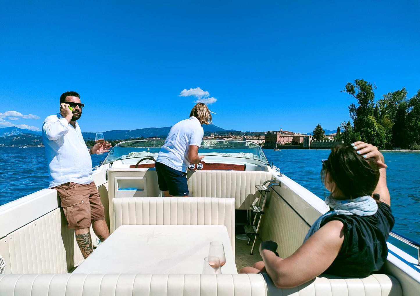Sunset Cruise with wine aperitif from Lazise