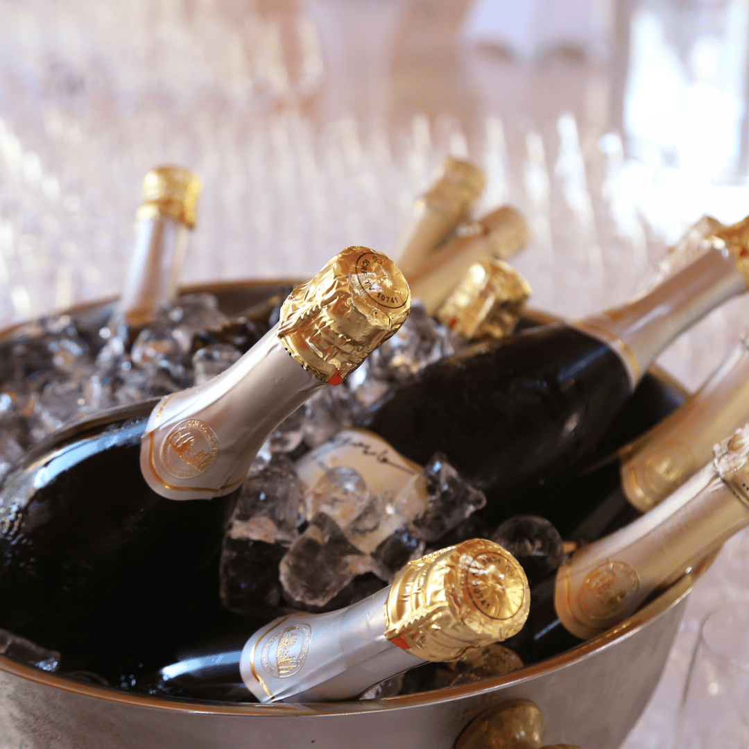 Prosecco-Verkostung in einem Weingut auf dem Land