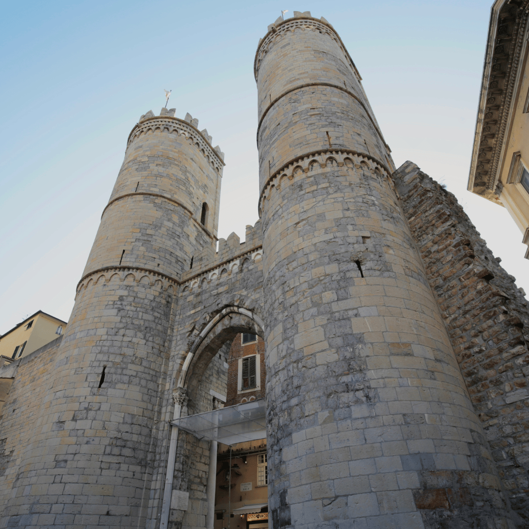 Guided Food Tour with Wine Tastings in Genoa
