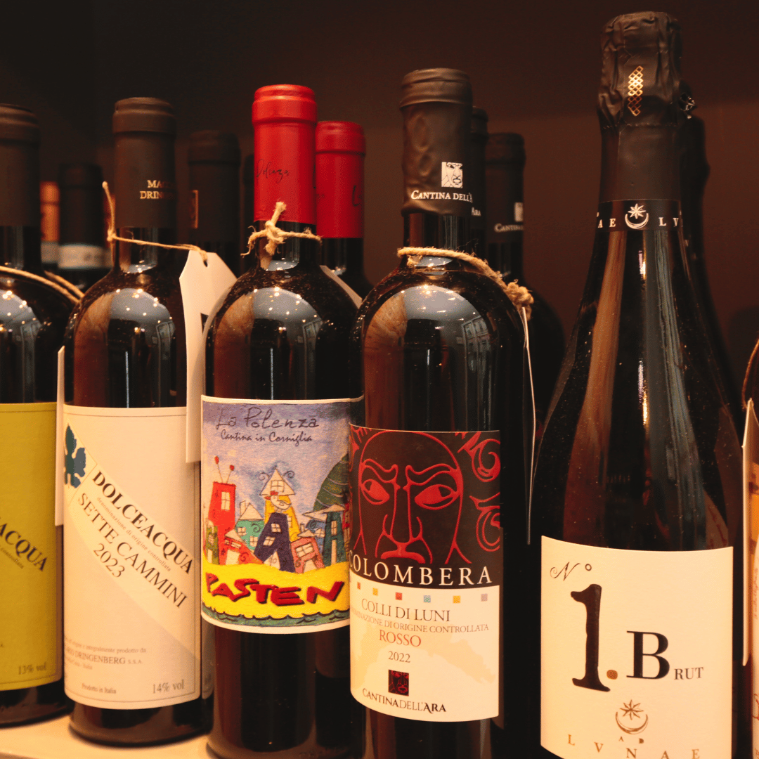 Guided Food Tour with Wine Tastings in Genoa