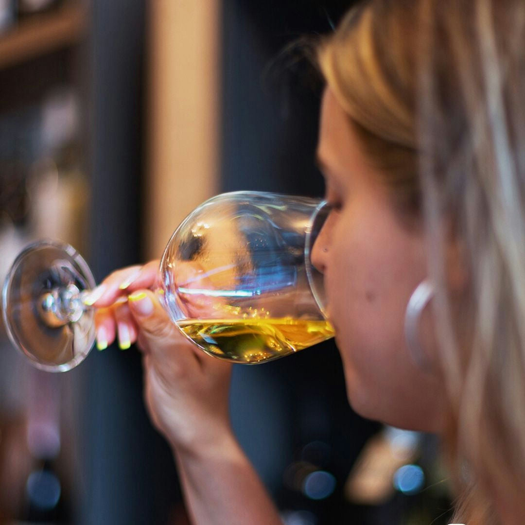 Wine Tasting with Local Food Pairings guided by Sommeliers 2 Cagliari