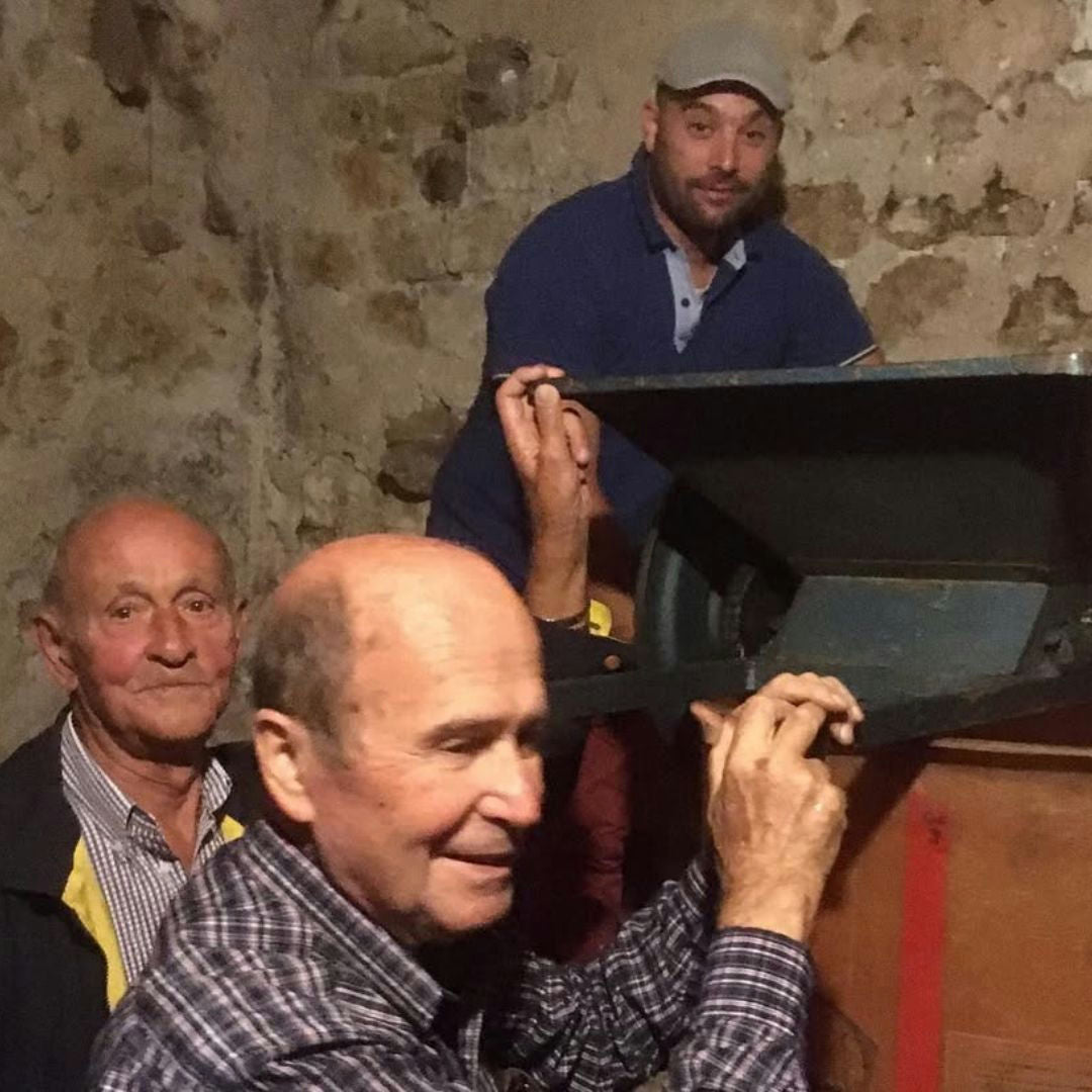 Organic Wine Tasting with Local Food & Stroll in Roccalbegna 5 Grosseto