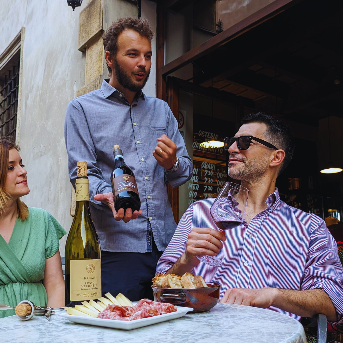 Esperienza di degustazione di vini locali nel centro di Verona