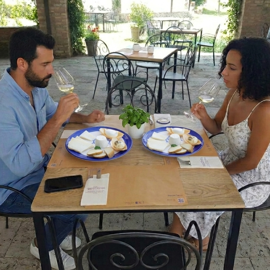 Buffalo Farm Tour, Mozzarella & Cheese Tasting in Paestum