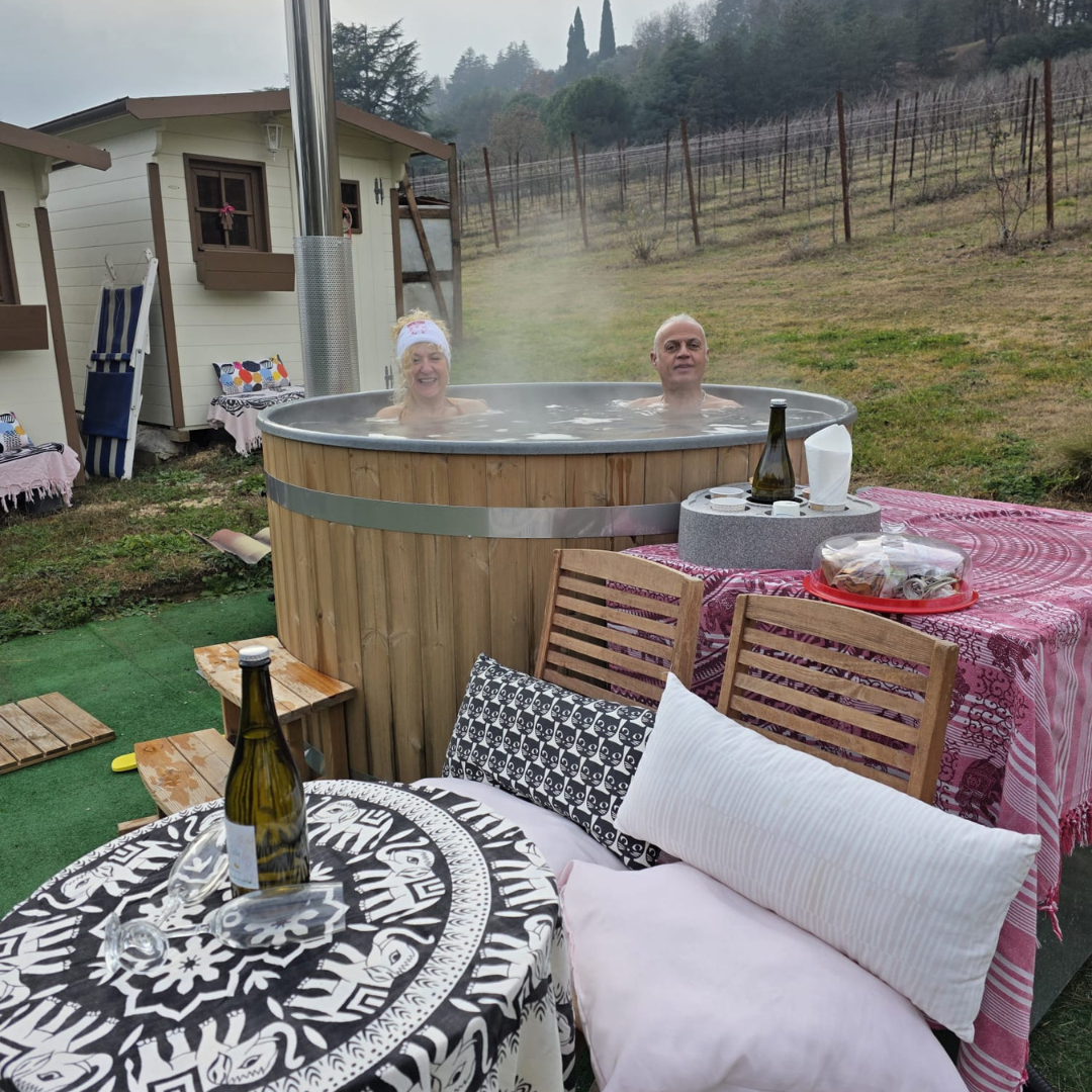 Open-Air Hot Tub & Floating Organic Farm Tasting near Bologna 2 Bologna