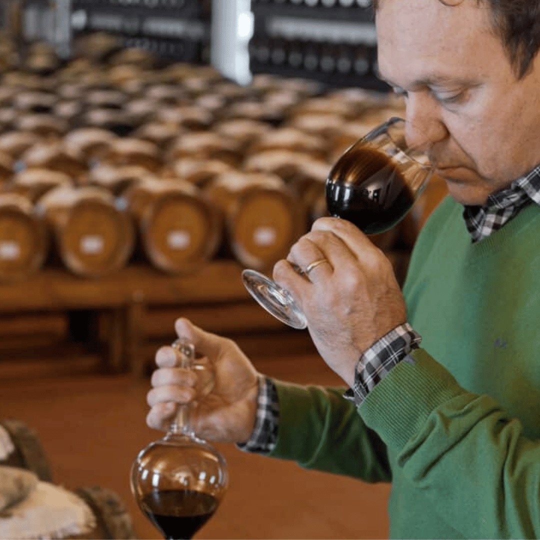 Visita ad acetaia storica e degustazione sulle colline di Modena