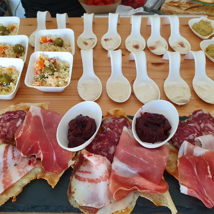 Boutique-Weingut-Tour mit Wein- und Essenverkostung in der Nähe von Cagliari