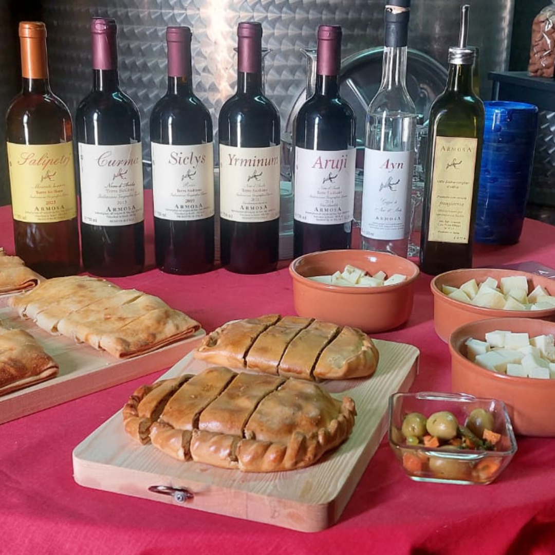 Weingutbesichtigung mit Weinverkostung & regionalem Essen in der Nähe von Ragusa