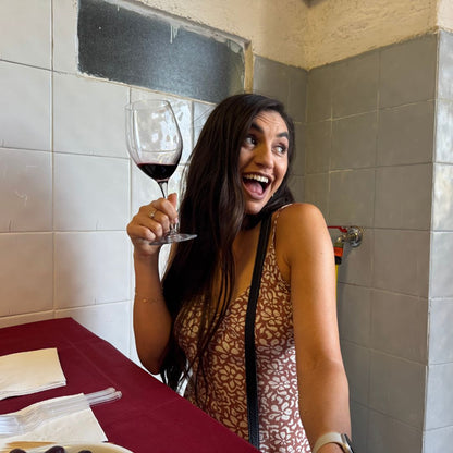 Degustazione di vini e visita ad un borgo medievale dei Castelli Romani
