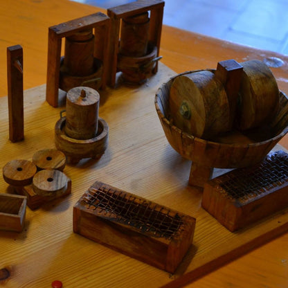 Olive Mill Tour with Oil & Food Tasting near Chianciano, Siena & Perugia