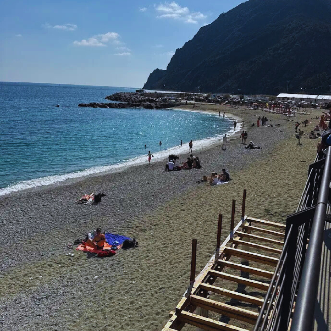 Organic Wine Tasting with Food Pairings in Cinque Terre 4 La Spezia