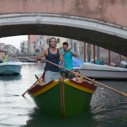 Row a Traditional Venetian Boat with a Local Guide 5 Venezia