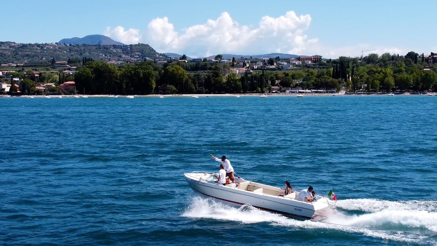 4 hours Boat Cruise on Lake Garda from Lazise