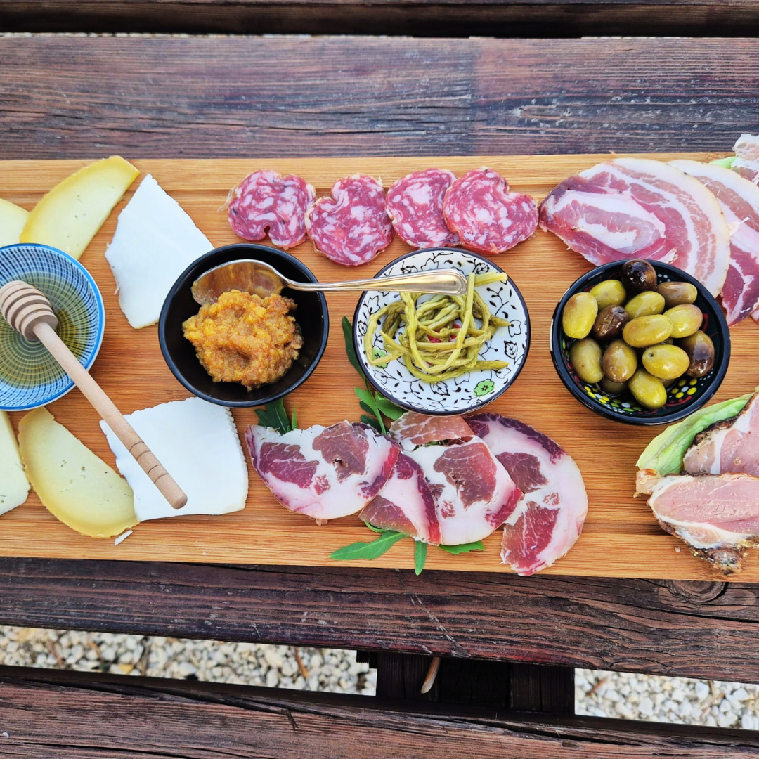 Olive Grove Tour with EVO Oil Tasting & Aperitivo in Vieste 4 