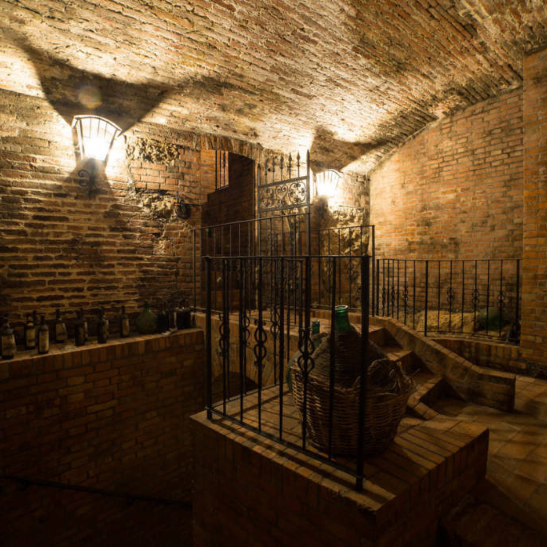 Underground Cellar Tour & Wine Tasting in Montepulciano 7 Siena