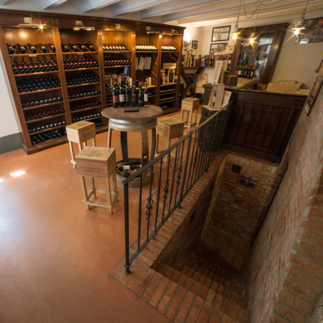 Underground Cellar Tour & Wine Tasting in Montepulciano 5 Siena